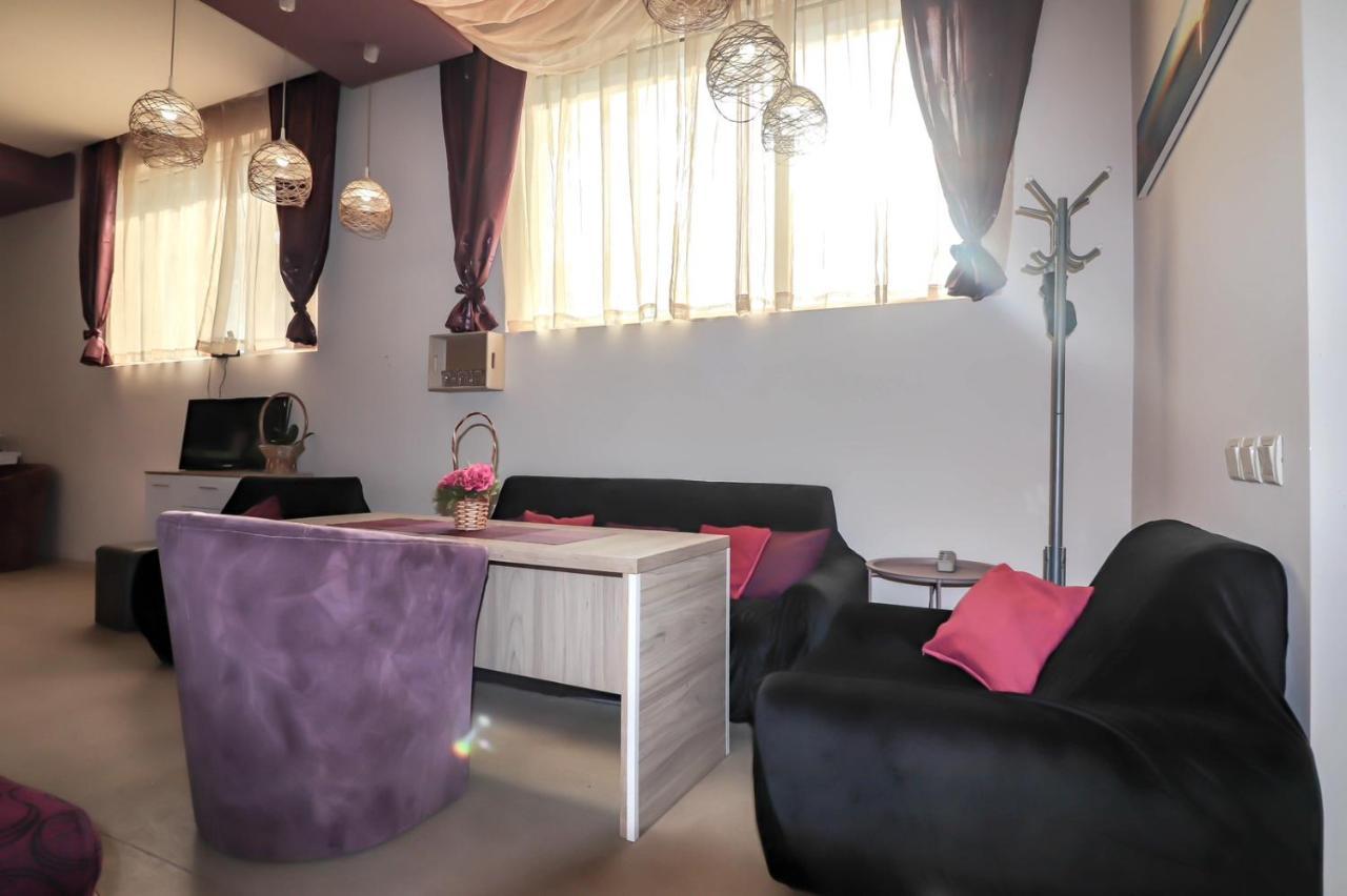 Студио Ариел Warna Exterior foto